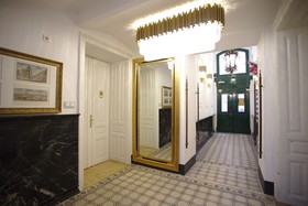 7th Heaven Vienna Center Apartments