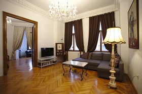 7th Heaven Vienna Center Apartments