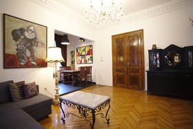 7th Heaven Vienna Center Apartments
