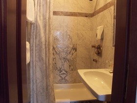 Hotel Viki