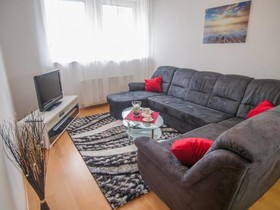 Amici Apartments