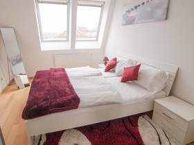 Amici Apartments