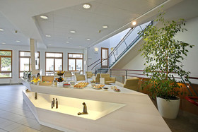 Am Spiegeln dialog.hotel.wien