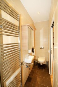 Aurellia Apartments