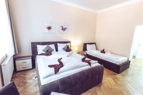 Aurellia Apartments