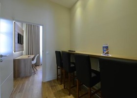 Aurellia Apartments