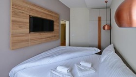 Aurellia Apartments