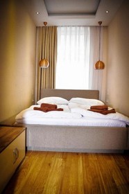 Aurellia Apartments