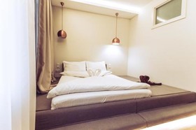 Aurellia Apartments