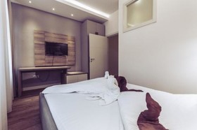 Aurellia Apartments