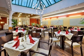 Austria Trend Hotel Ananas