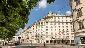 Austria Trend Hotel Ananas