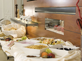 Austria Trend Hotel Schloss Wilhelminenberg