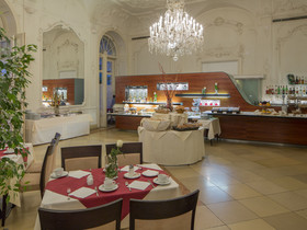 Austria Trend Hotel Schloss Wilhelminenberg