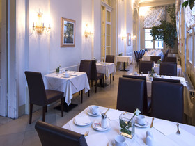 Austria Trend Hotel Schloss Wilhelminenberg