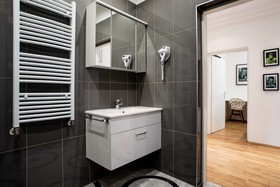Best Western Plus Celebrity Suites