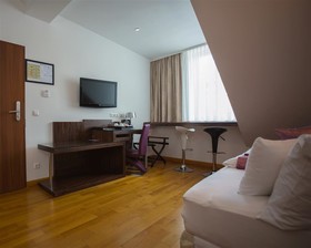 Best Western Plus Hotel Arcadia