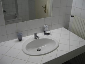 Carlton Suites