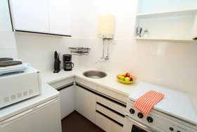 CheckVienna - Apartment Kriehubergasse