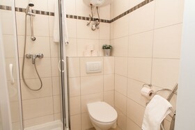 CheckVienna - Apartment Menzelgasse