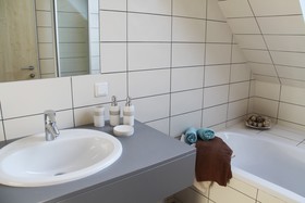 CheckVienna - Maria-Theresien-Straße