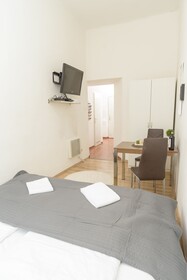 CheckVienna - Van der Nüllgasse