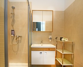 Christiano Apartments