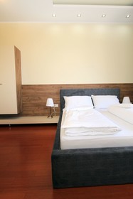 Christiano Apartments