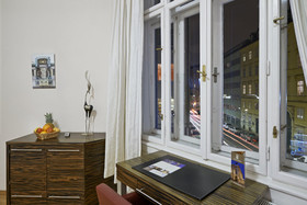 DaunTown Rooms