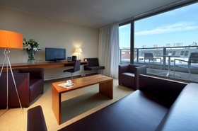 Eurostars Embassy