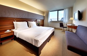 Eurostars Embassy