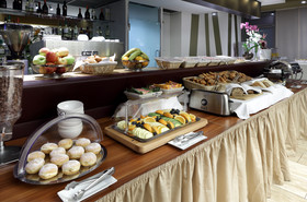 Eurostars Embassy