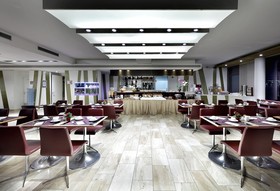 Eurostars Embassy