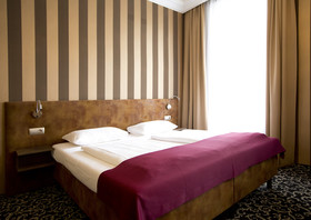 Josefine Hotel