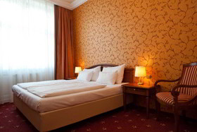 Josefine Hotel