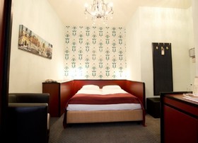 Josefine Hotel