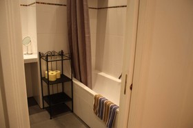 GoVienna Opera Apartment