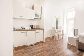 Grand Central Studio Apartments