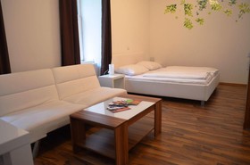 Grand Central Studio Apartments