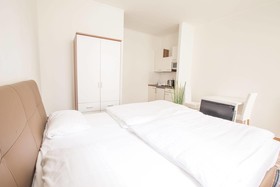 Grand Central Studio Apartments