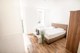 Grand Central Studio Apartments