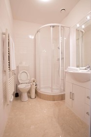 Grand Central Studio Apartments