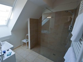 Hahn Apartment