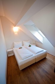 Hahn Apartment
