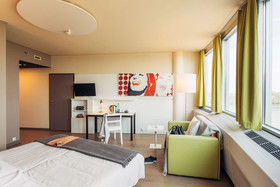 harry’s home Wien Millennium Tower