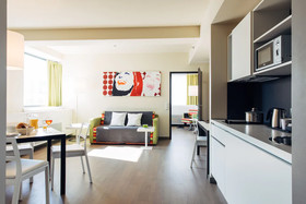 harry’s home Wien Millennium Tower