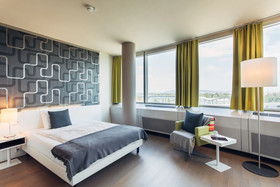 harry’s home Wien Millennium Tower