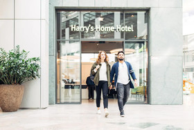 harry’s home Wien Millennium Tower