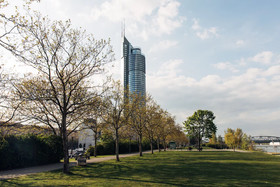 harry’s home Wien Millennium Tower