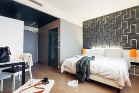 harry’s home Wien Millennium Tower